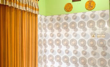 Rumah di Rembiga belakang Same Hotel