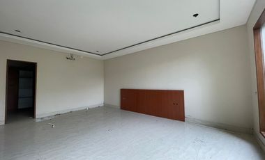 Di Jual Rumah + Toko Lokasi Strategis Di Jl. Palapa - Sesetan Denpasar