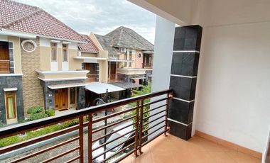 Rumah Mewah Hos Cokroaminoto Dekat Jl Godean, Wirobrajan