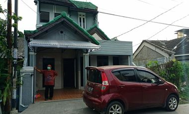 Rumah 3 Lantai Karaba Belakang Tidak Banjir, Dekat Perumnas Telukjambe