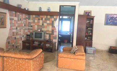 Rumah 1 Lantai Halaman Luas di Jl Garuda Komp Megapolitan Cinere