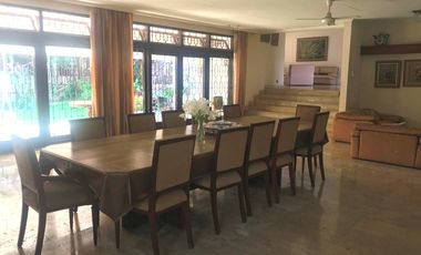 Rumah 1 Lantai Halaman Luas di Jl Garuda Komp Megapolitan Cinere