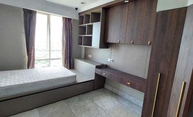 Disewakan Apartement Penthouse 2 Lntai Full Furnish di Pantai Mutiara
