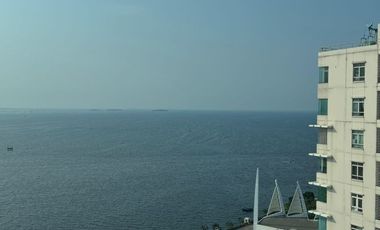 Disewakan Apartement Penthouse 2 Lntai Full Furnish di Pantai Mutiara