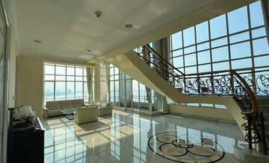 Disewakan Apartement Penthouse 2 Lntai Full Furnish di Pantai Mutiara