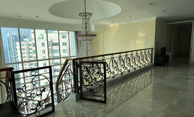 Disewakan Apartement Penthouse 2 Lntai Full Furnish di Pantai Mutiara