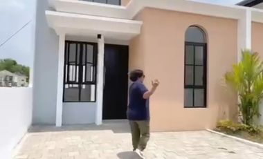 RUMAH SIDOARJO MILESTON PARK WATU TULIS PRAMBON