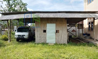 Rumah 2 lantai dengan kebun luas di mojosongo boyolali