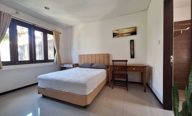 Villa 2 Lantai & Basement di Hayam Wuruk Residence
