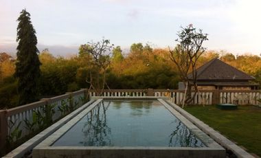 VILLA KLASIK SIAP HUNI SHM DI NUSA DUA