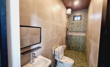 Rumah mewah new ada pool di sumber banjarsari jalan lebar