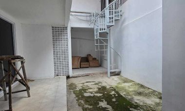 FOR RENT RUMAH SIAP HUNI DI SENOPATI KEBAYORAN BARU JAKARTA SELATAN