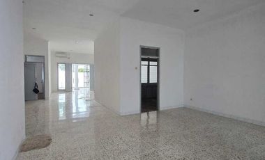 FOR RENT RUMAH SIAP HUNI DI SENOPATI KEBAYORAN BARU JAKARTA SELATAN