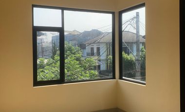 rumah minimalis siap huni di taman surya indah soekarno hatta banndung
