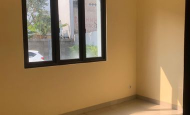 rumah minimalis siap huni di taman surya indah soekarno hatta banndung