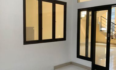 rumah minimalis siap huni di taman surya indah soekarno hatta banndung