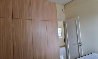 Dijual Cepat Rumah Di Puri Mansion Boulevard Rapi Posisi Hoek Luas 320