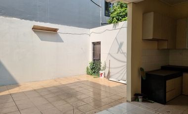 Dijual Cepat Rumah Di Puri Mansion Boulevard Rapi Posisi Hoek Luas 320