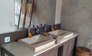 RIVERSIDE COLONIAL VILLAS 4 BEDROOM IN PANTAI PASUT TABANAN