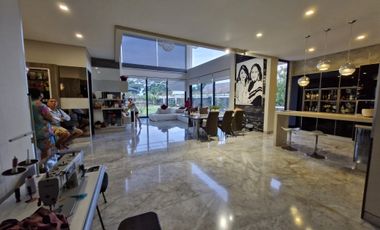 VILLA MEWAH KETEWEL VIEW NUSA PENIDA FULLY FURNISHED