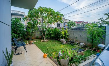Rumah Rapi di Taman Surya 5 Siap Huni Posisi Hoek