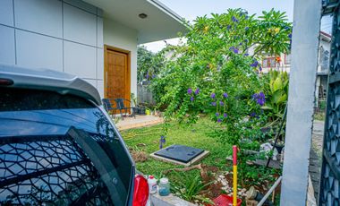 Rumah Rapi di Taman Surya 5 Siap Huni Posisi Hoek