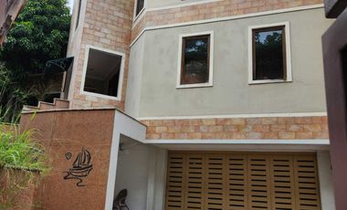 Disewakan Rumah Puri Jimbaran Ancol, Bagus siap huni