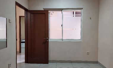 Disewakan Rumah Siap Huni di Puri Mansion Sudah Renovasi Luas 10x15