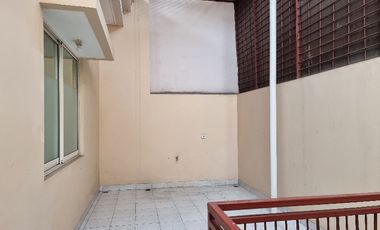 Disewakan Rumah Siap Huni di Puri Mansion Sudah Renovasi Luas 10x15