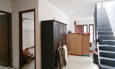 Dijual Rumah Cantik 2 LT Siap Huni Ada Balkon di Neo Permata Bintaro