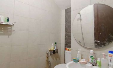 Dijual Rumah Cantik 2 LT Siap Huni Ada Balkon di Neo Permata Bintaro