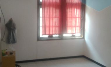 Dijual Rumah di Bronggalan