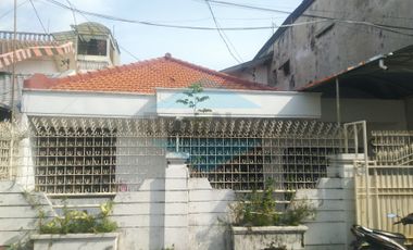 Dijual Rumah di Bronggalan