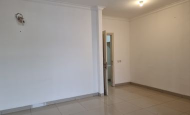 Disewakan Rumah Murah Rapi di Green Mansion Siap Huni