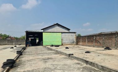 Dijual Gudang di Jombang Termasuk Jembatan Timbangnya