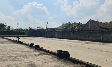 Dijual Gudang di Jombang Termasuk Jembatan Timbangnya