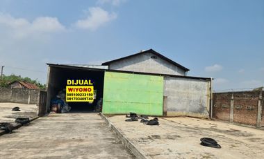 Dijual Gudang di Jombang Termasuk Jembatan Timbangnya