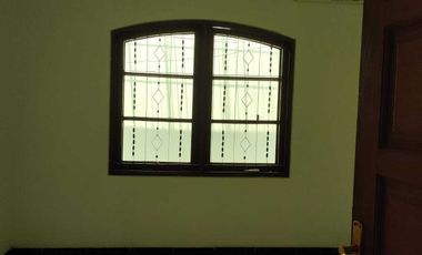 Rumah siap huni 2 lantai di Janur Kuning - Kelapa Gading Jakarta Utara