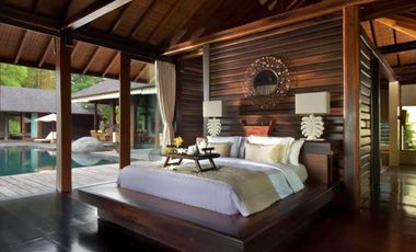 LUXURY JUNGLE VIEW VILLA FOR SALE AT UBUD BALI