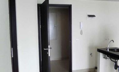 Apartmen Glendale Newport 2 Bedroom Kosongan Tanpa Furniture 66m