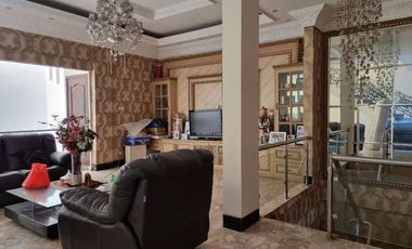 Disewa Rumah Mewah Rapi di Taman Palem Lestari Siap Huni Full Furnish