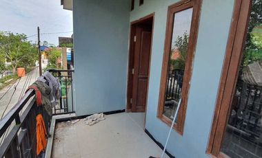Dijual Rumah 2 Lantai Lokasi Strategis Kawasan Ramai Penduduk Harga Te