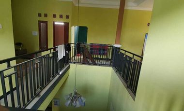 Dijual Rumah 2 Lantai Lokasi Strategis Kawasan Ramai Penduduk Harga Te