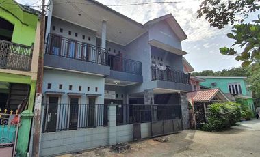 Dijual Rumah 2 Lantai Lokasi Strategis Kawasan Ramai Penduduk Harga Te