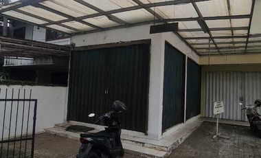 DI SEWAKAN TEMPAT USAHA VETERAN RAYA JAKARTA SELATAN