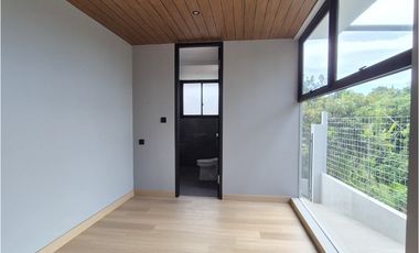 Dijual Rumah MinimalisSetianudi Regency Bandunh