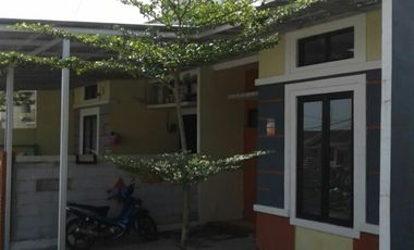 DISEWAKAN rmh Panorama Bali Residence,KT  2,KM 1,LT/LB 99/40,1300 watt