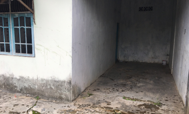 Rumah type 90/189m2 di balitan4 jl.karanganyar1