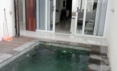 Rumah di kompleks elit Mutiara Boutique