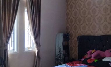 Dijual 2 Unit Toko dan Rumah di Jalan Raya Sukatani  Purwakarta